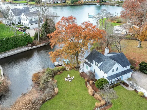 209 Rowayton Avenue, Norwalk, CT 06853