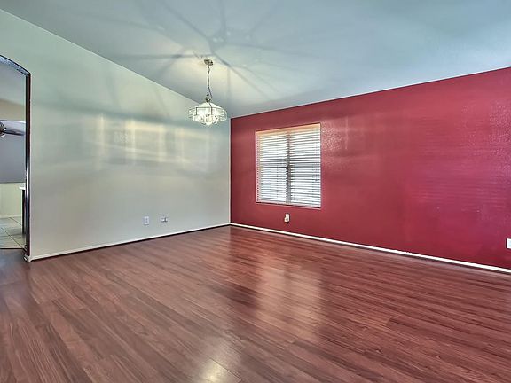 3rd image of 12914 W Vernon Ave