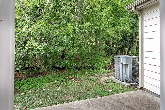 12205 Abbey Glen Ln — Photo 23
