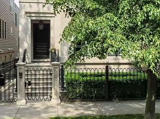 3624 N Lakewood Ave, Chicago, IL 60613