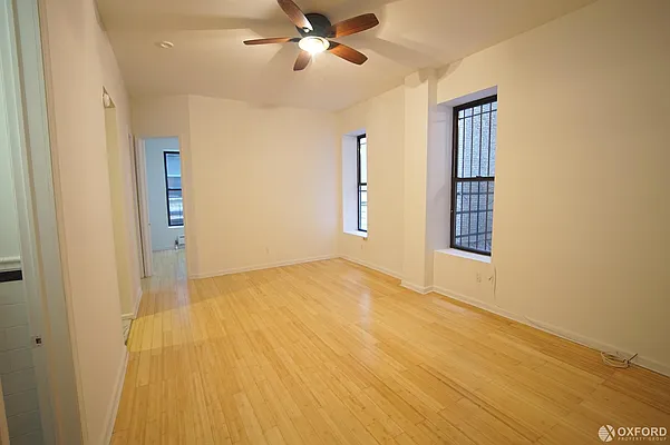 Rented by Oxford Property Group | media 10