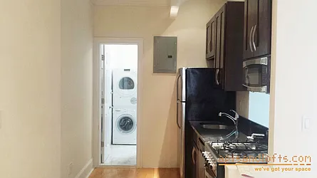 Rented by aptsandlofts.com