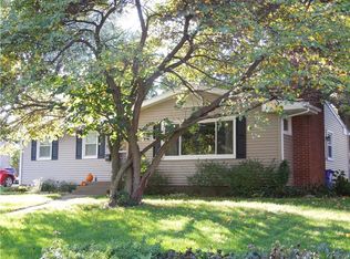 1501 Memorial Dr SE, Cedar Rapids, IA