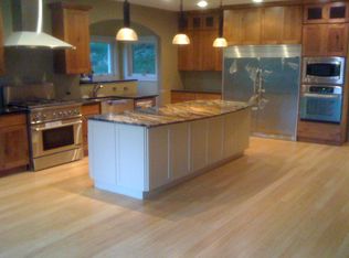 6211 Pershing Ave, Downers Grove, IL 60516