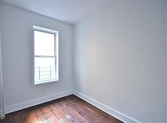 Rented by CITY SKYLINE REALTY INC