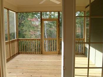 5th image of 19 Castlemaine Dr