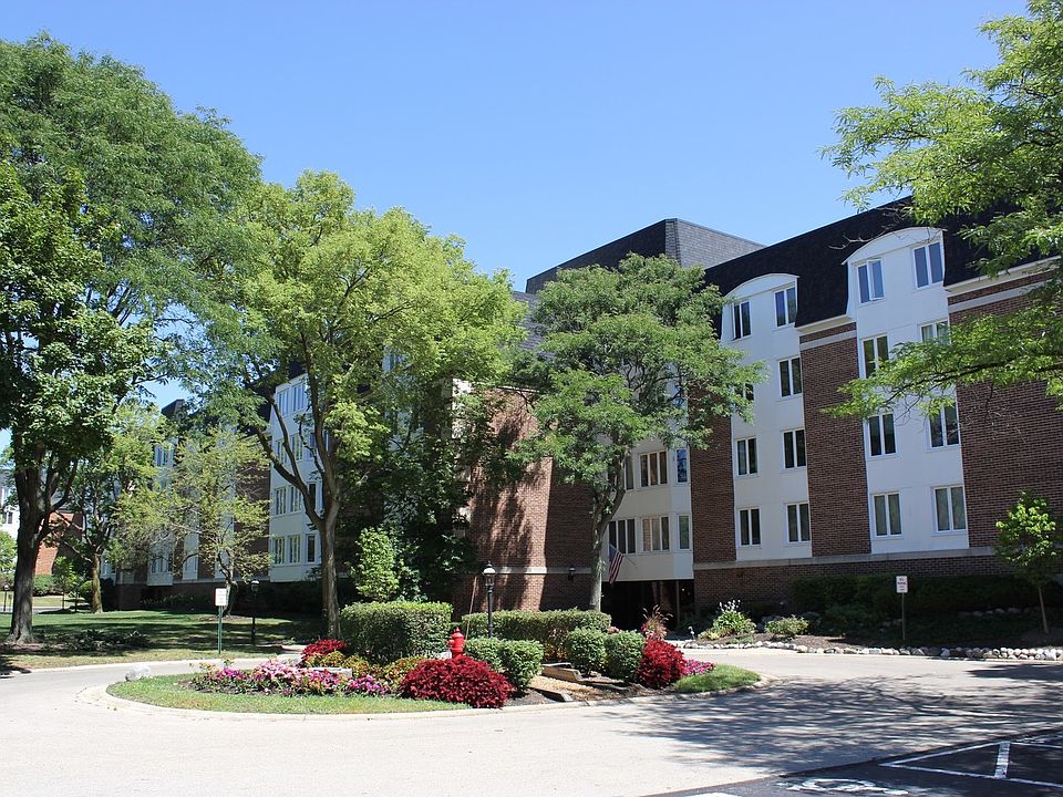 1st image of 250 Lake Blvd APT 225