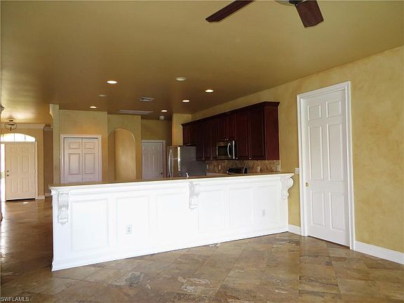4th image of 11092 Lakeland Cir