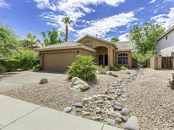 3rd image of 4743 E Goldfinch Gate Ln