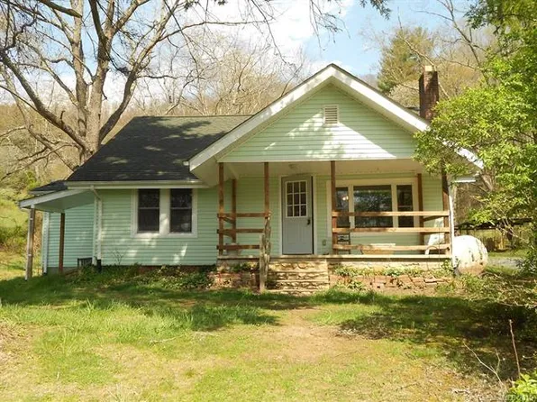 220 Mountain Srpings Ln, Canton, NC 28716