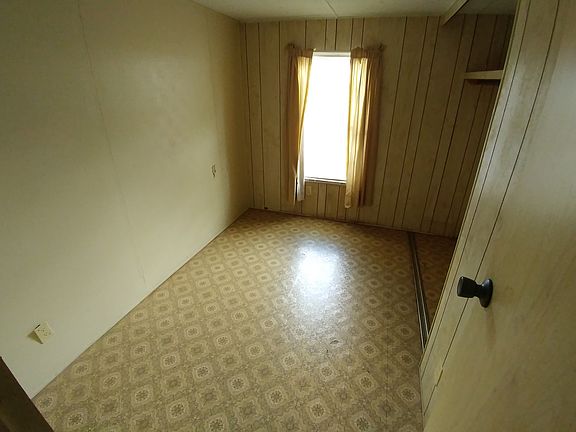 4th image of 13124 Lionheart St