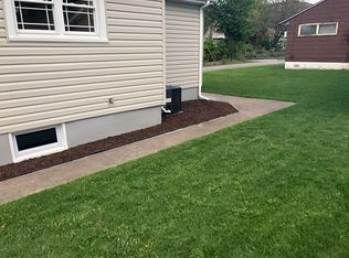 115 W Florence St, Oglesby, IL 61348