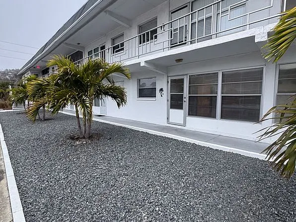 1221 Drew St APT A5, Clearwater, FL 33755