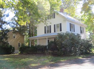 81 Seminary Rd, Simsbury, CT 06070