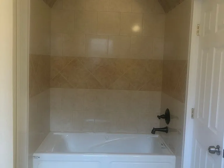 3306 Robert H Bradley Dr — Photo 13