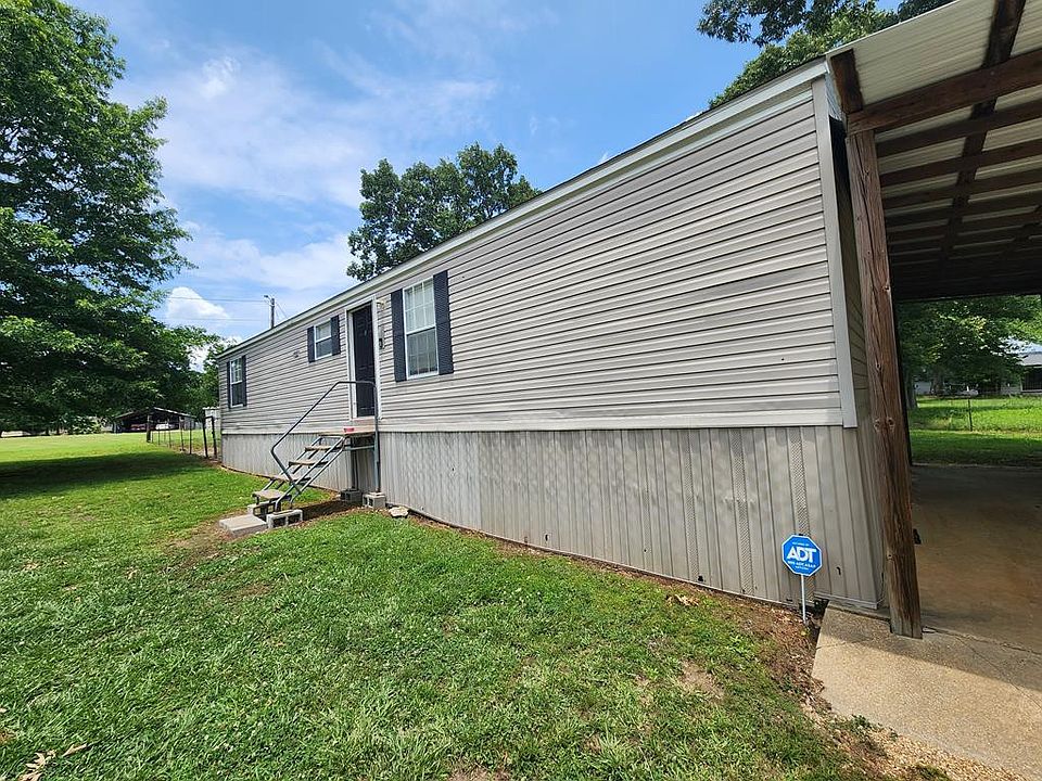 1st image of 1043 Mallalieu Dr SE
