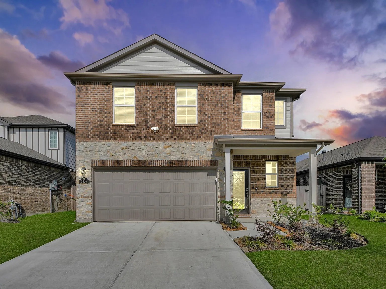 4 bed, 2.5 bath, 2181 sqft, $2,500 — Photo 2