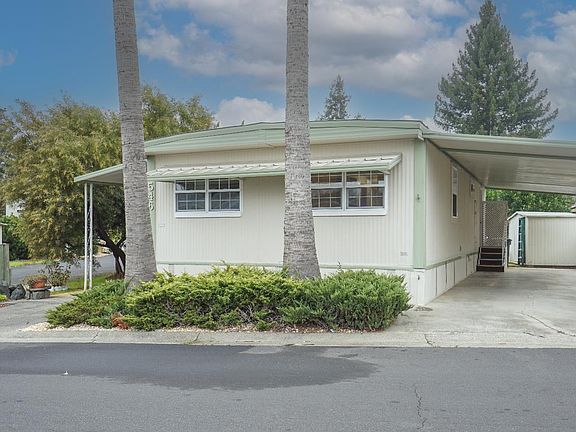 2nd image of 546 Colonial Park Drive