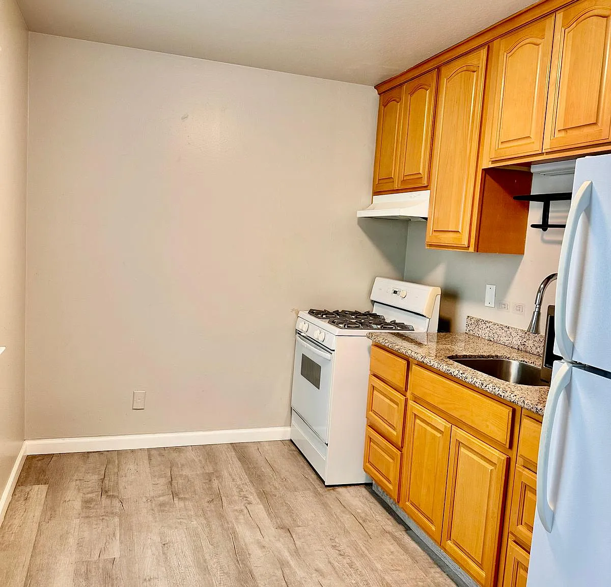 1 bed, 600 sqft, $1,895 — Photo 1
