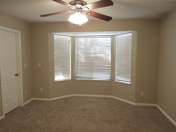 4th image of 5878 S Impressions Dr