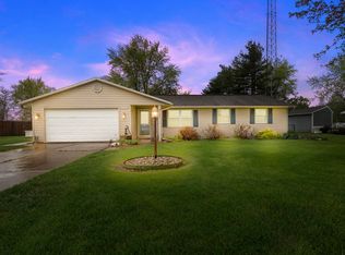 4121 Fahlsing Rd, Woodburn, IN 46797