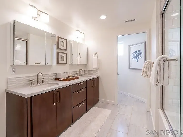 6767 Neptune Pl #301 — Photo 8