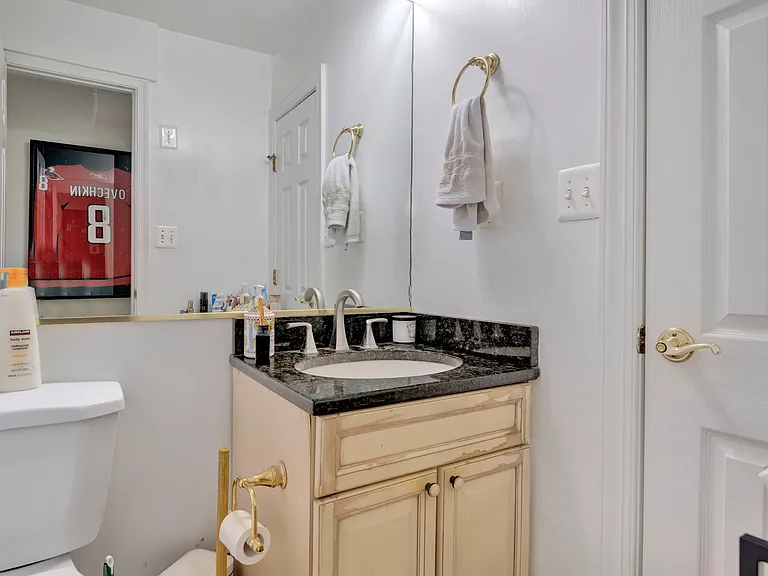 1114 Rhode Island Ave NW #B — Photo 4