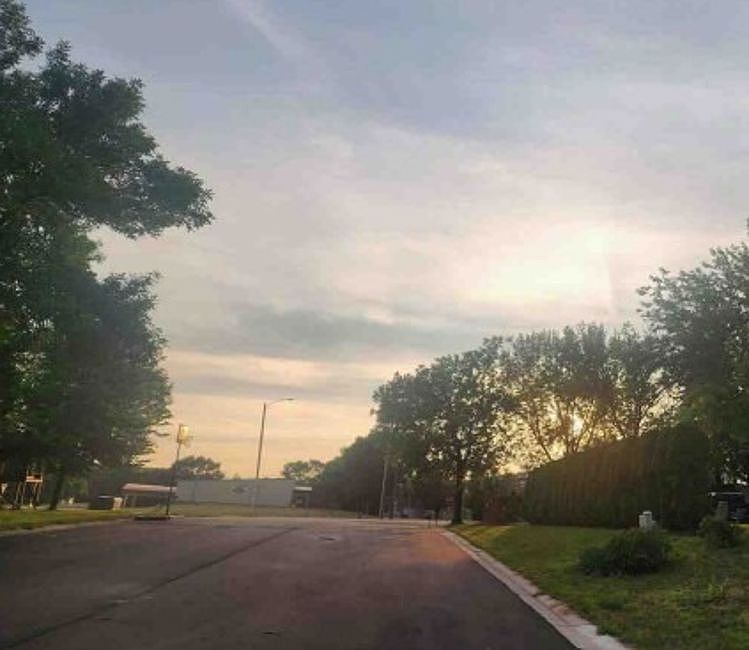 Exterior Neighborhood (street photo)