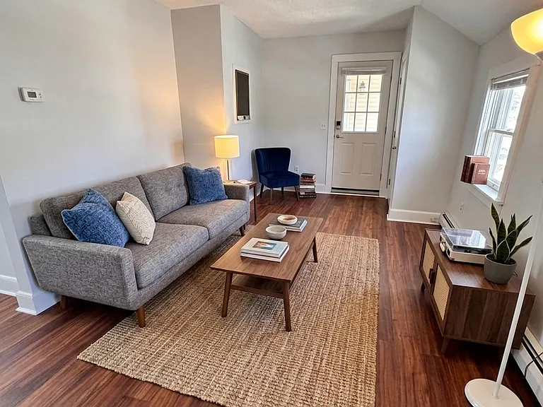 317 S Main St #6 — Photo 5