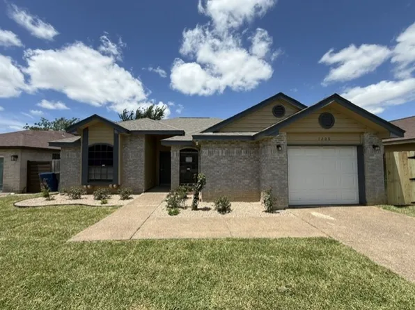 1208 N Oakmont Loop, Laredo, TX 78045