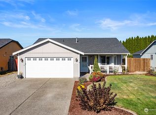 207 Whitley St NW, Orting, WA 98360