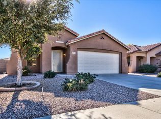2845 W Silver Creek Ln, San Tan Valley, AZ 85142
