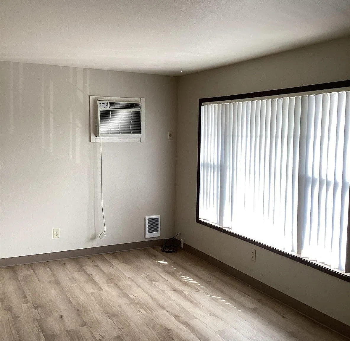 1 bed, $1,025 — Photo 3