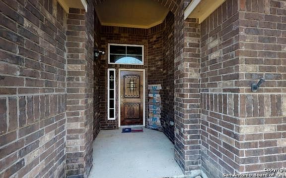 2nd image of 2908 Mistywood Ln