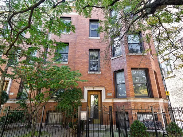 1211 W Morse Ave #2, Chicago, IL 60626