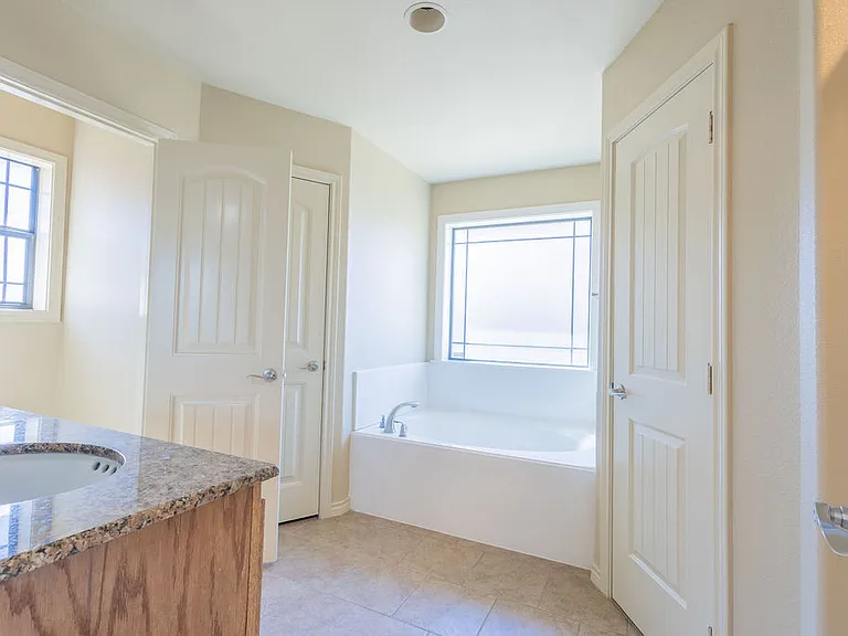 3309 Keefer Loop — Photo 17
