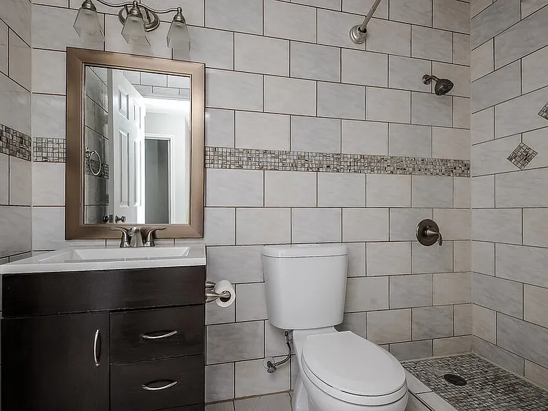 9105 Cranwell Ct — Photo 15