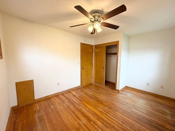 5th image of 636 Larpenteur Ave W APT 5