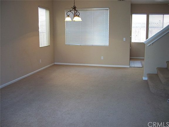 3rd image of 6 Kirra Ct