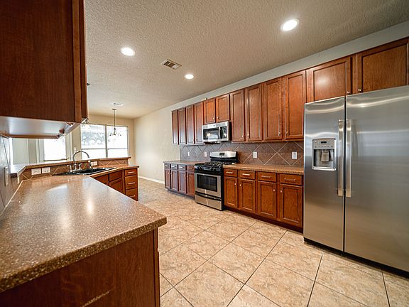 2nd image of 4930 Vintage Grove Ct
