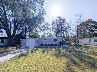 6934 Miss Muffet Ln N, Jacksonville, FL 32210