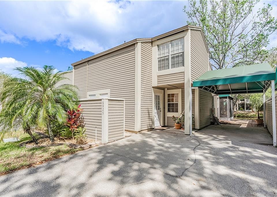 1st image of 6925 Lake Place Ct