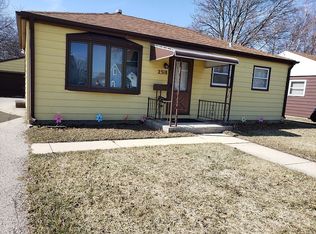 2318 Hamilton Ave, Racine, WI 53403