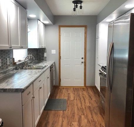 2nd image of 801 S Vermillion St