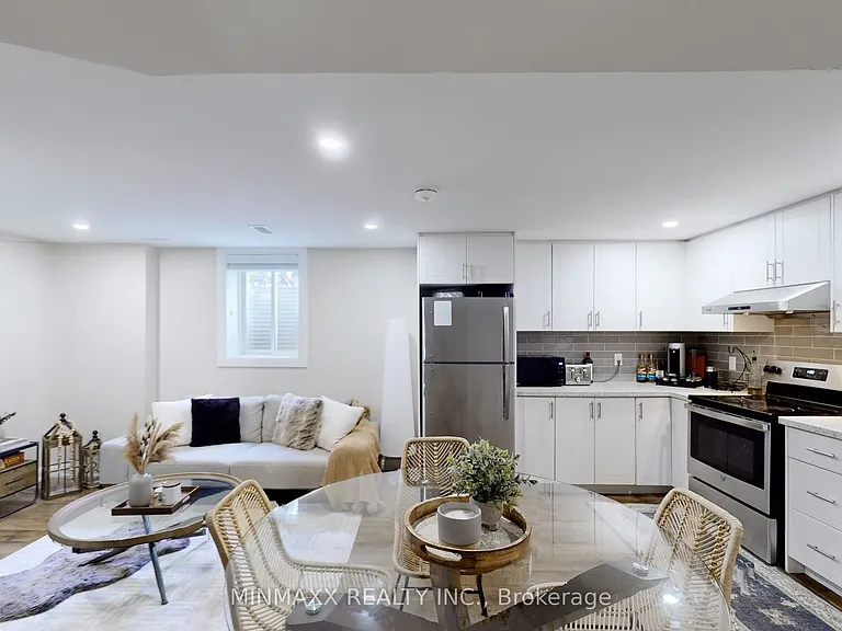 419 Wettlaufer Ter — Photo 15