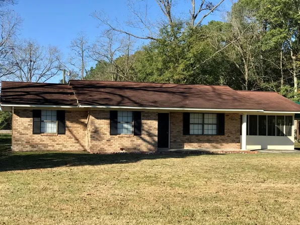 88 Mendes Plum Rd, Glennville, GA 30427