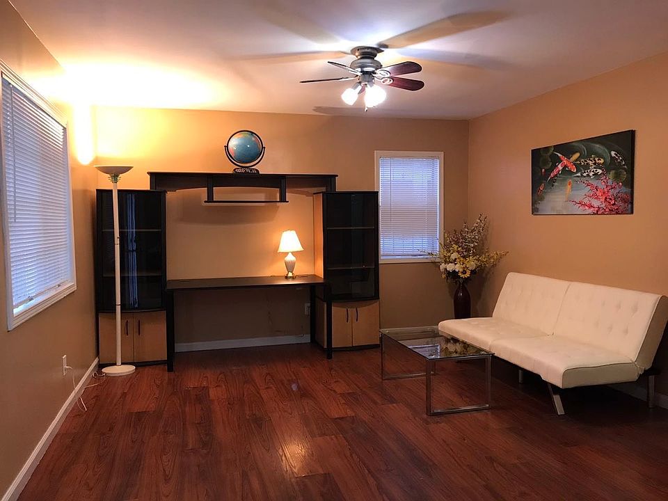 1st image of 5143 W Rosecrans Ave