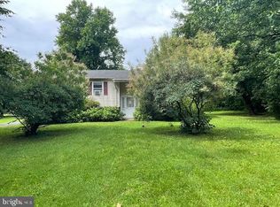 2002 E Cedarville Rd, Pottstown, PA 19465