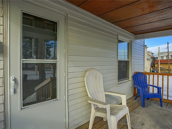 4th image of 300 1st St