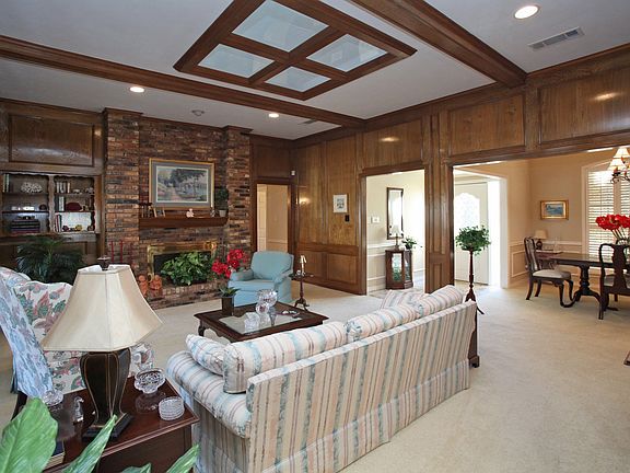 4th image of 3521 Diamondhead Dr